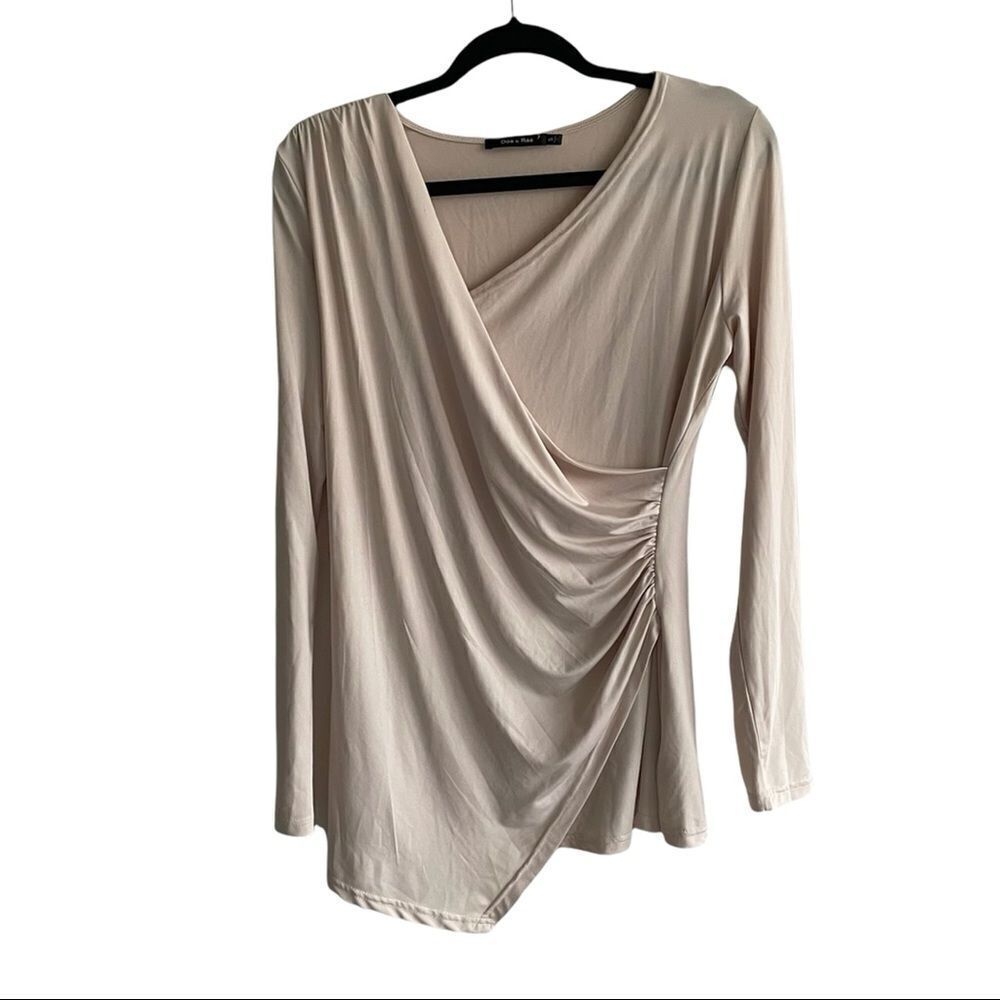 DOE & RAE Champagne Long Sleeve Faux Wrap Blouse Small